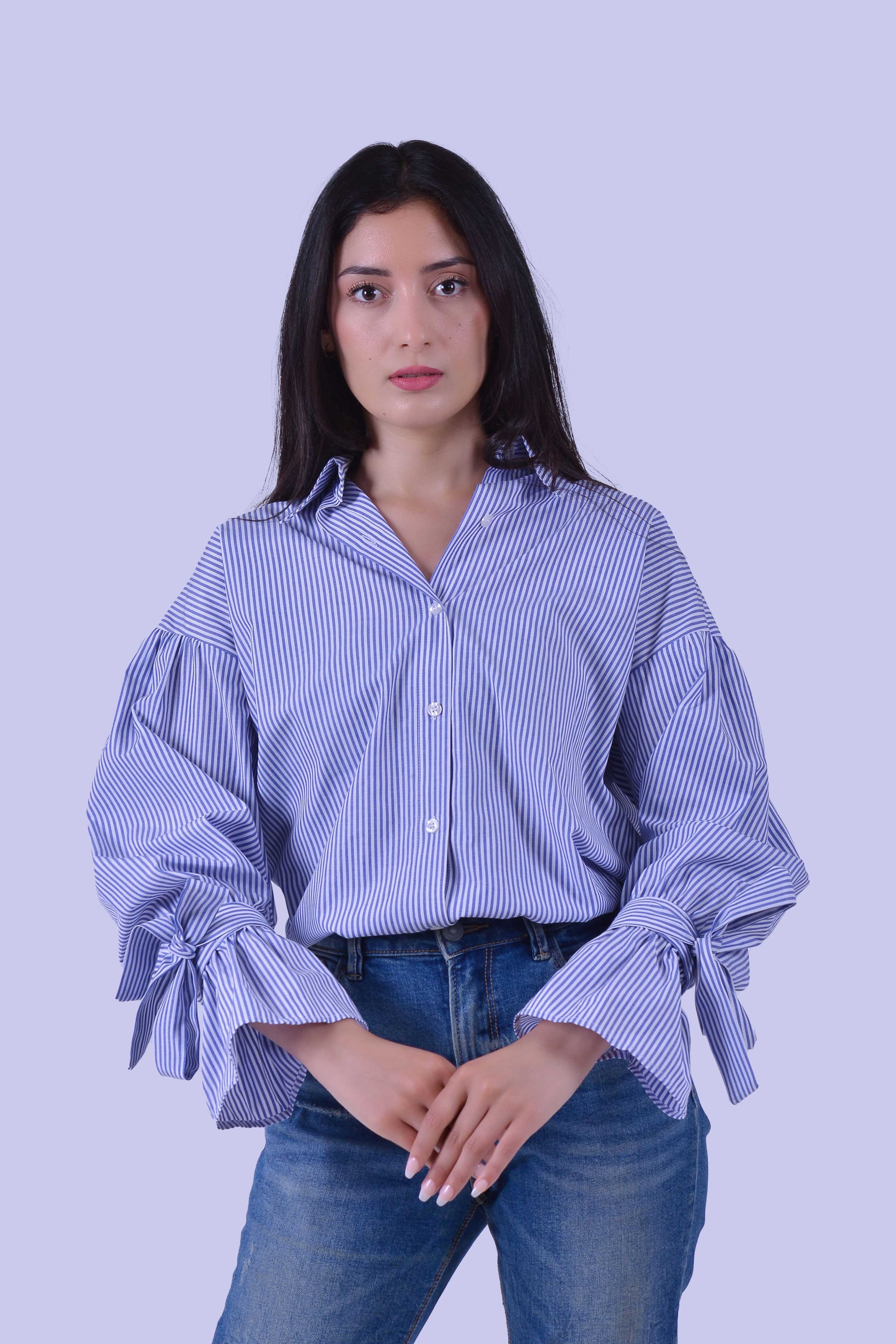 Busan - The Coastal Charm - Bleu rayé